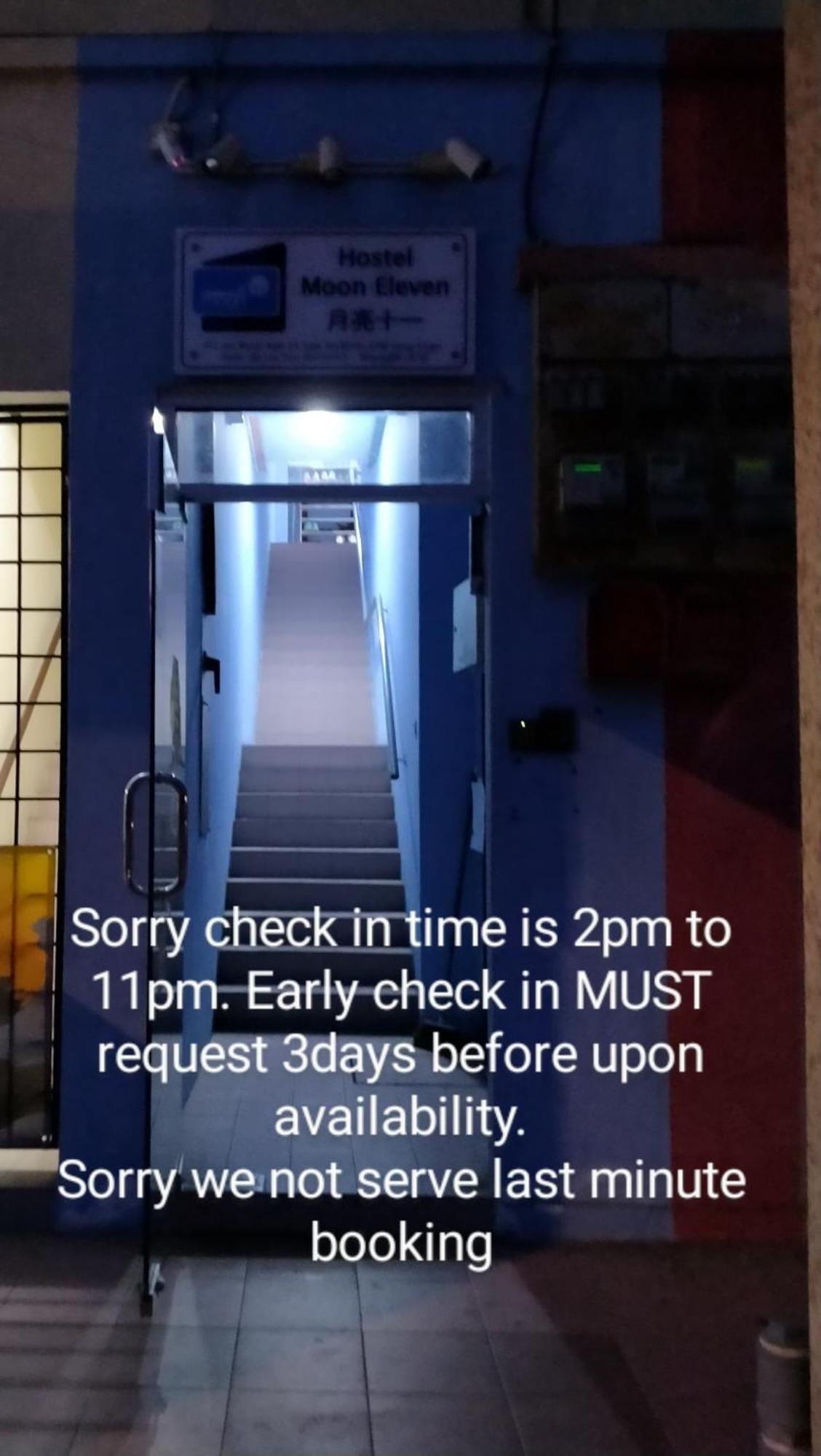 Moon Eleven Hostel Near Klia & Klia2 Szepang Kültér fotó