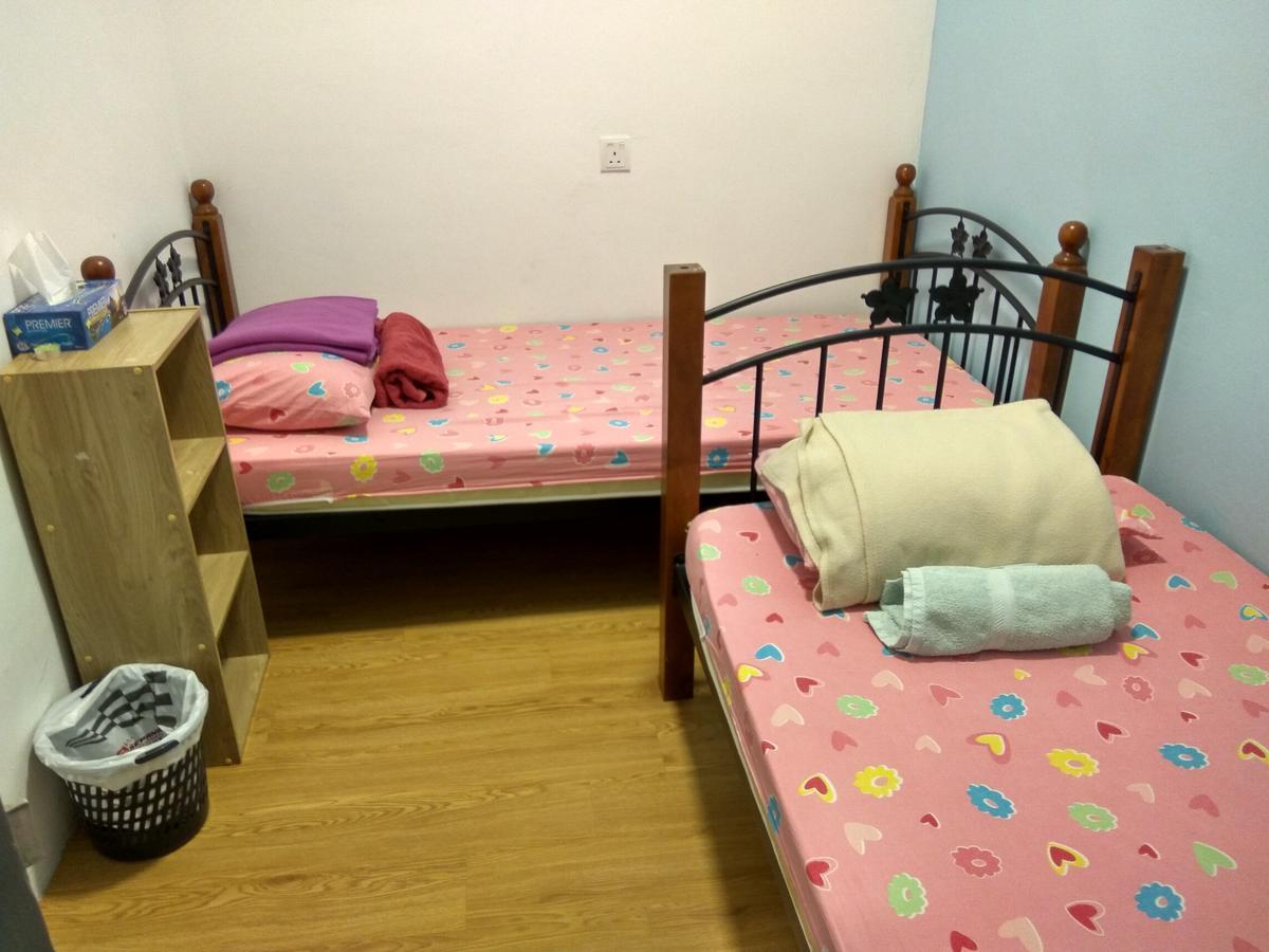 Moon Eleven Hostel Near Klia & Klia2 Szepang Kültér fotó