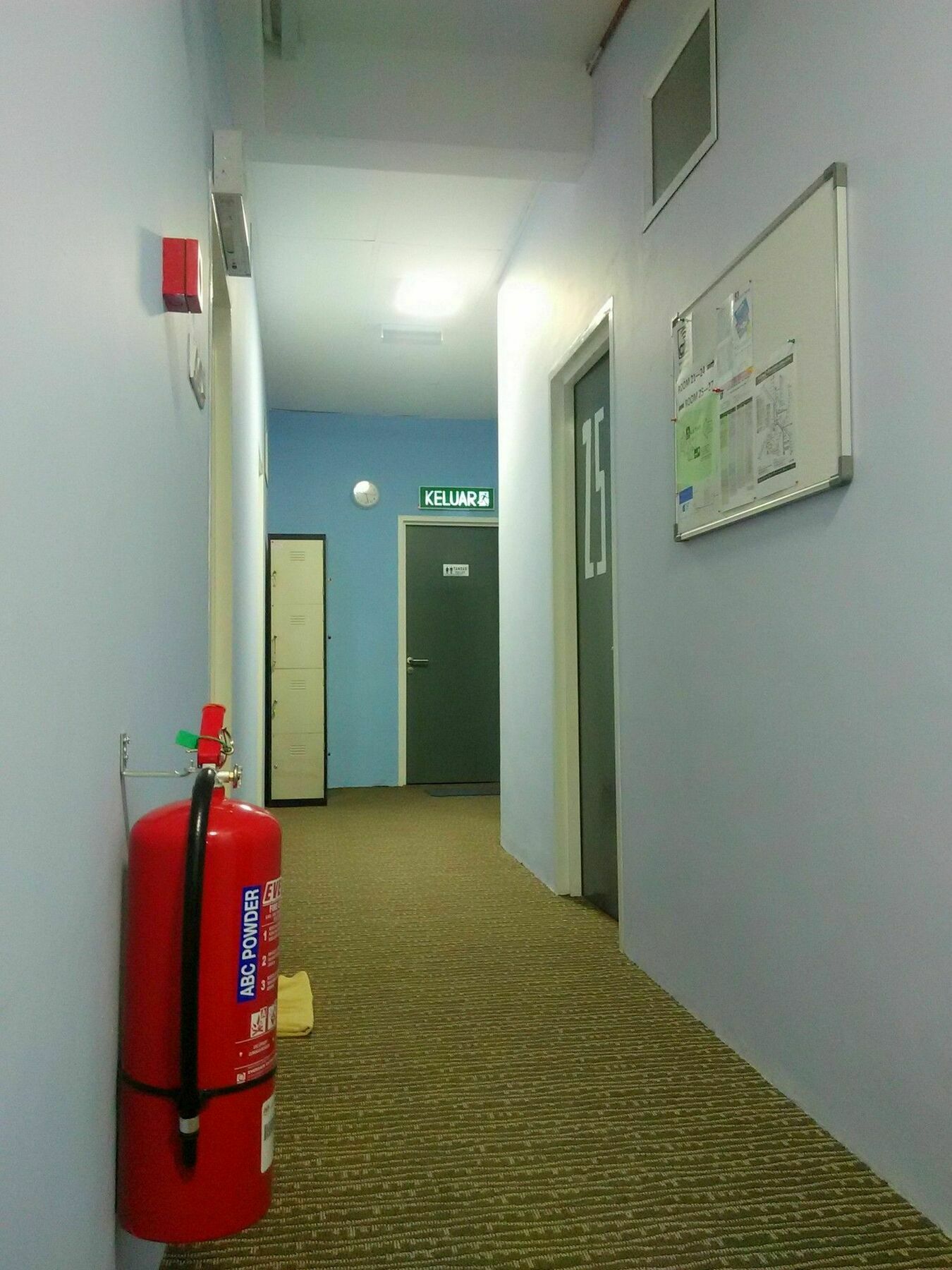 Moon Eleven Hostel Near Klia & Klia2 Szepang Kültér fotó